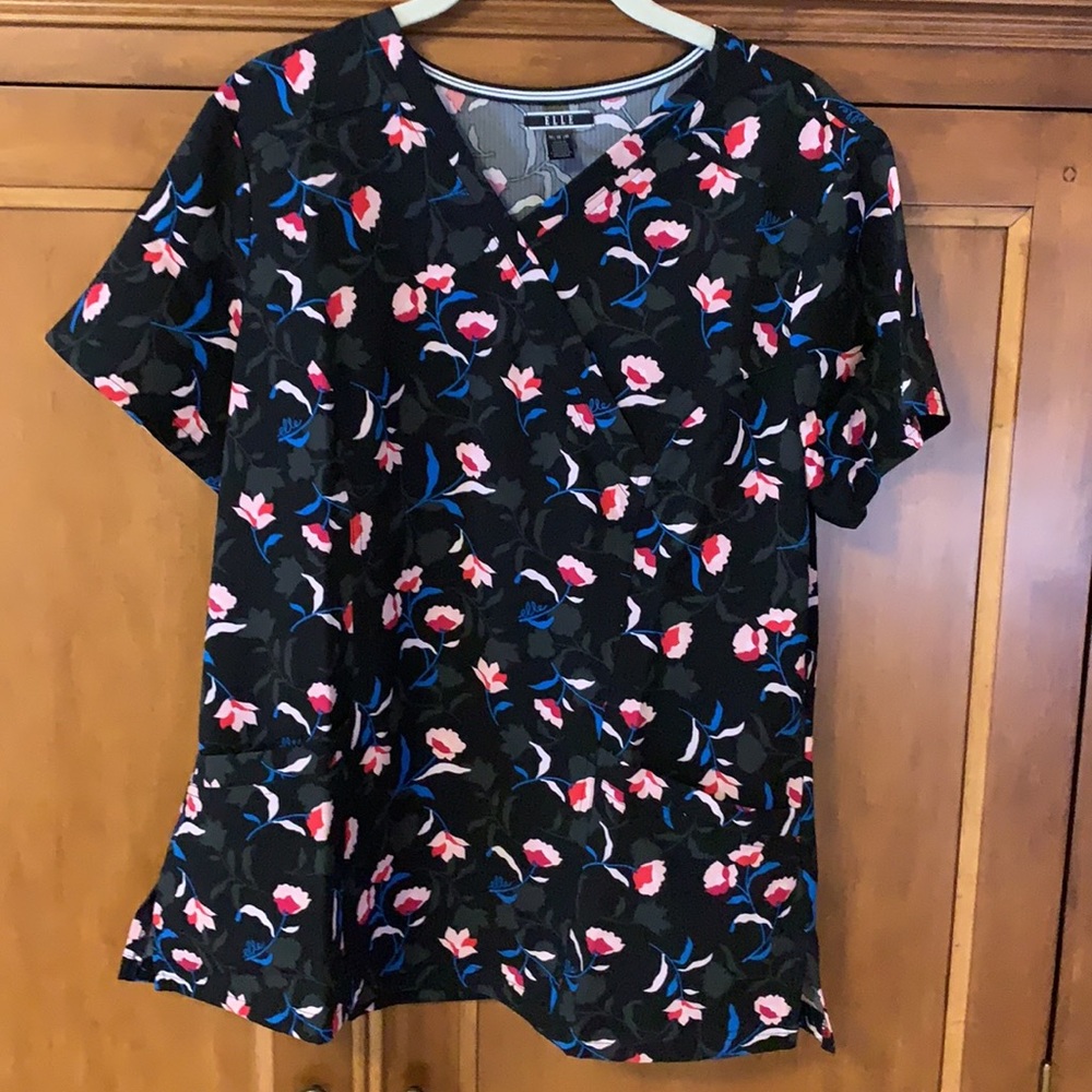 Scrubs Wrap Top by ELLE . NWOT . Size M